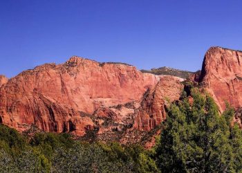 Lesser‑Known Yellowstone – Red Mountains