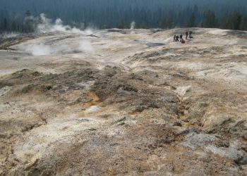 Ink Pots From Hell – Washburn Hot Springs